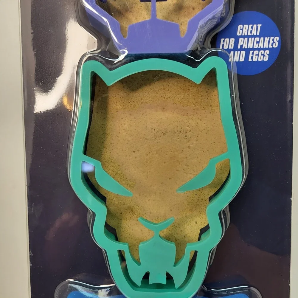 Marvel Wakanda Forever 3Pk Silicone Great for Pancakes & Eggs‎ Breakfast Molds